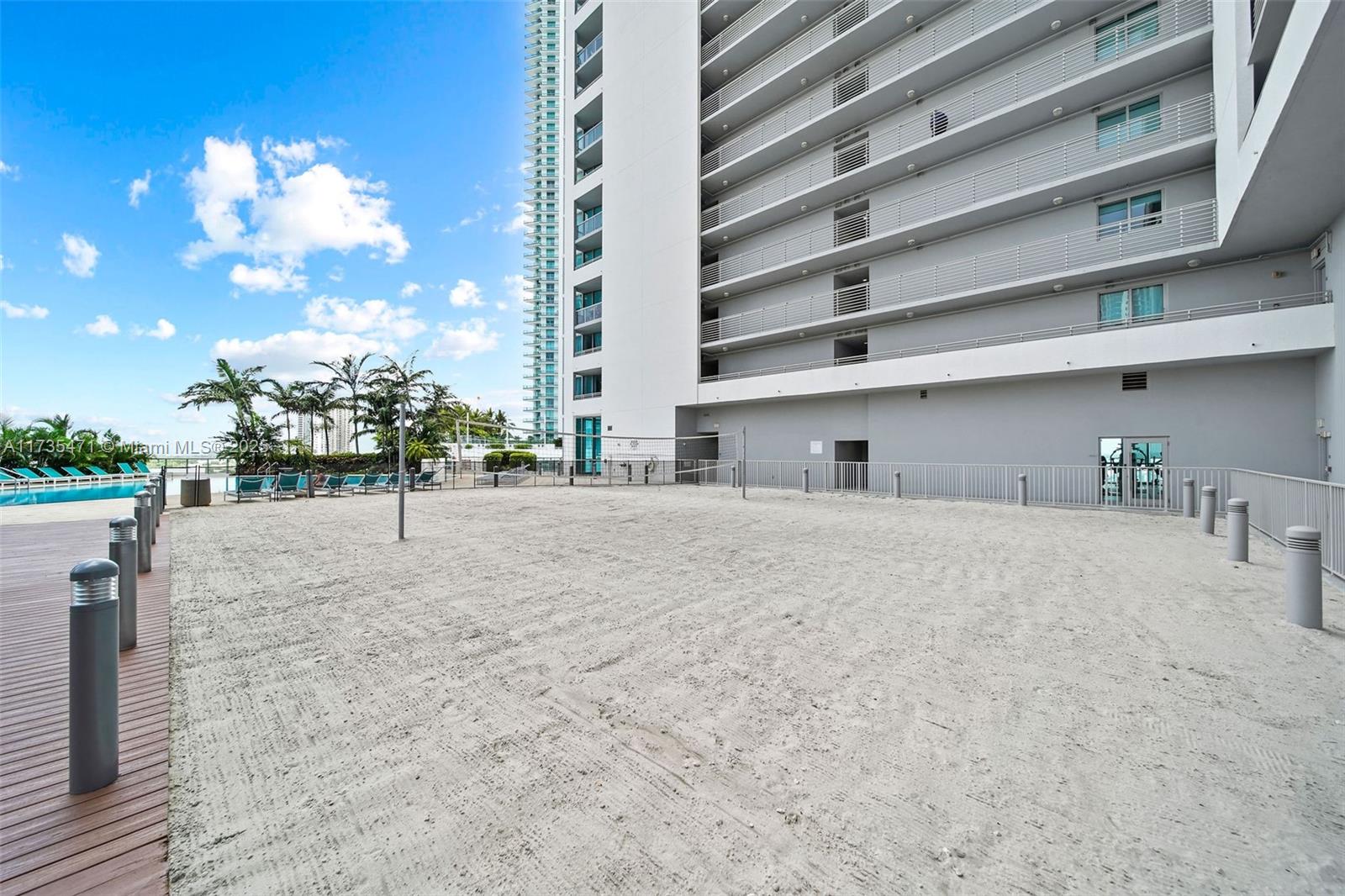 888 BISCAYNE BL #4901, Miami FL 33132