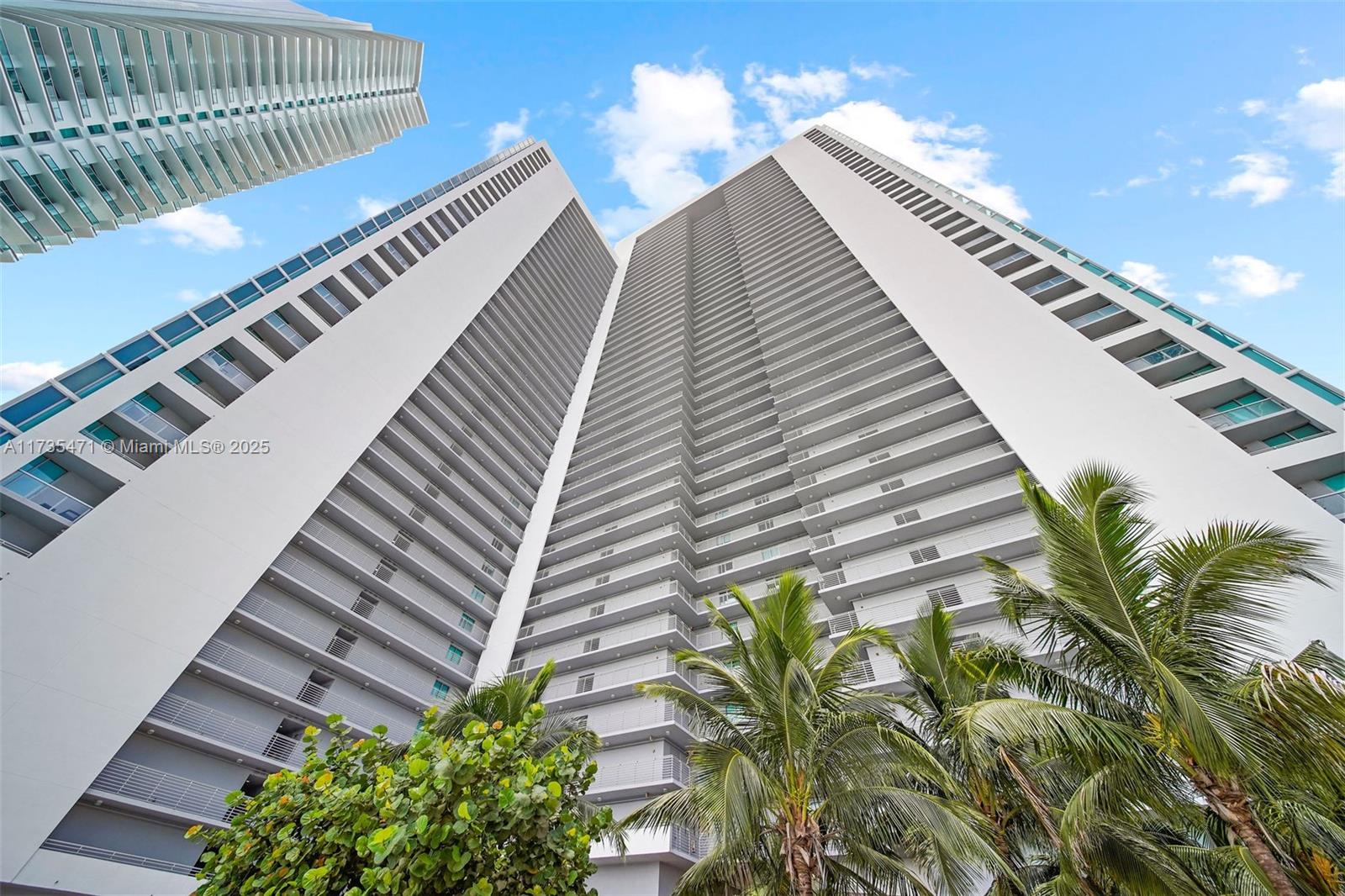 888 BISCAYNE BL #4901, Miami FL 33132