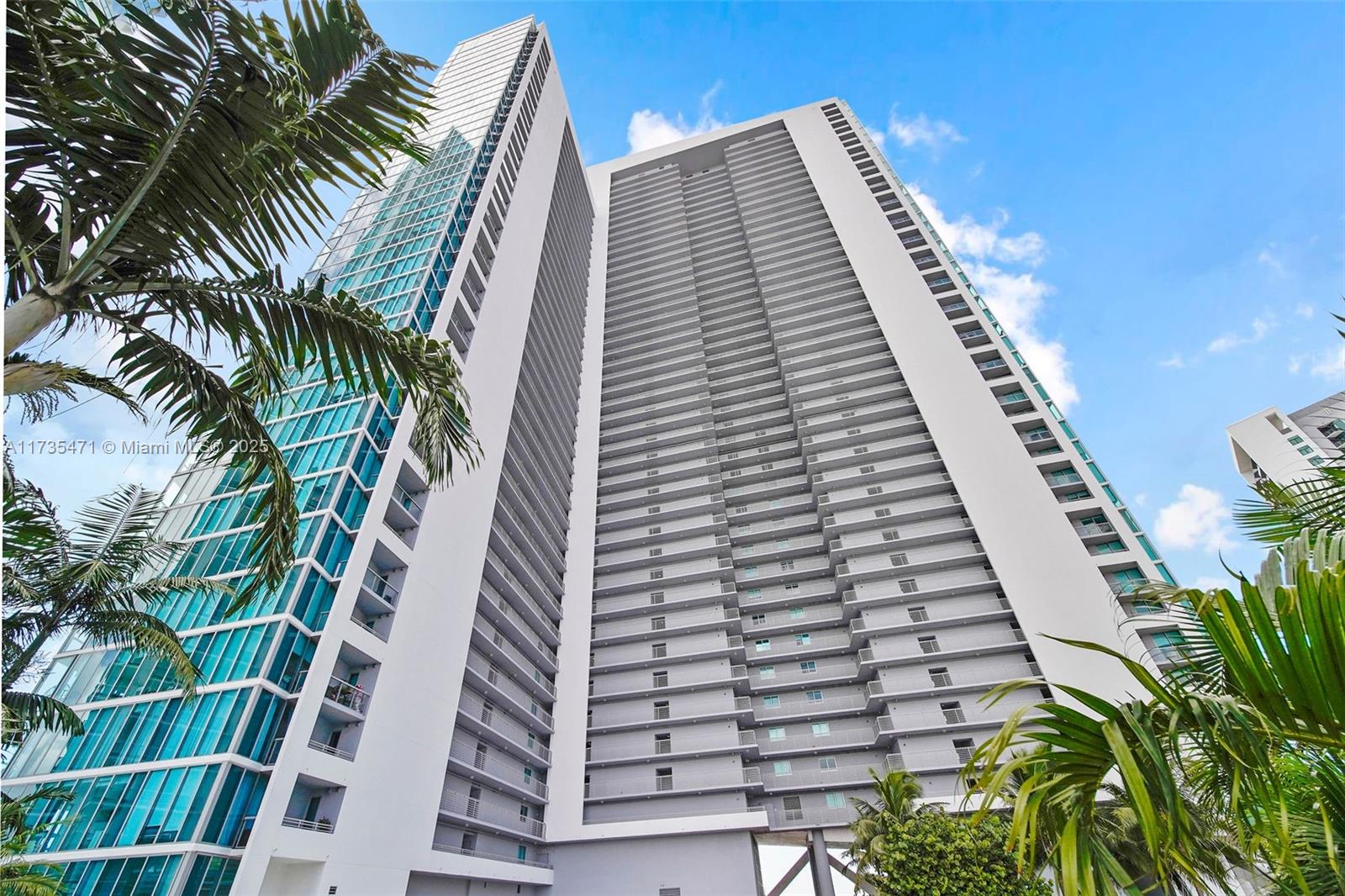 888 BISCAYNE BL #4901, Miami FL 33132