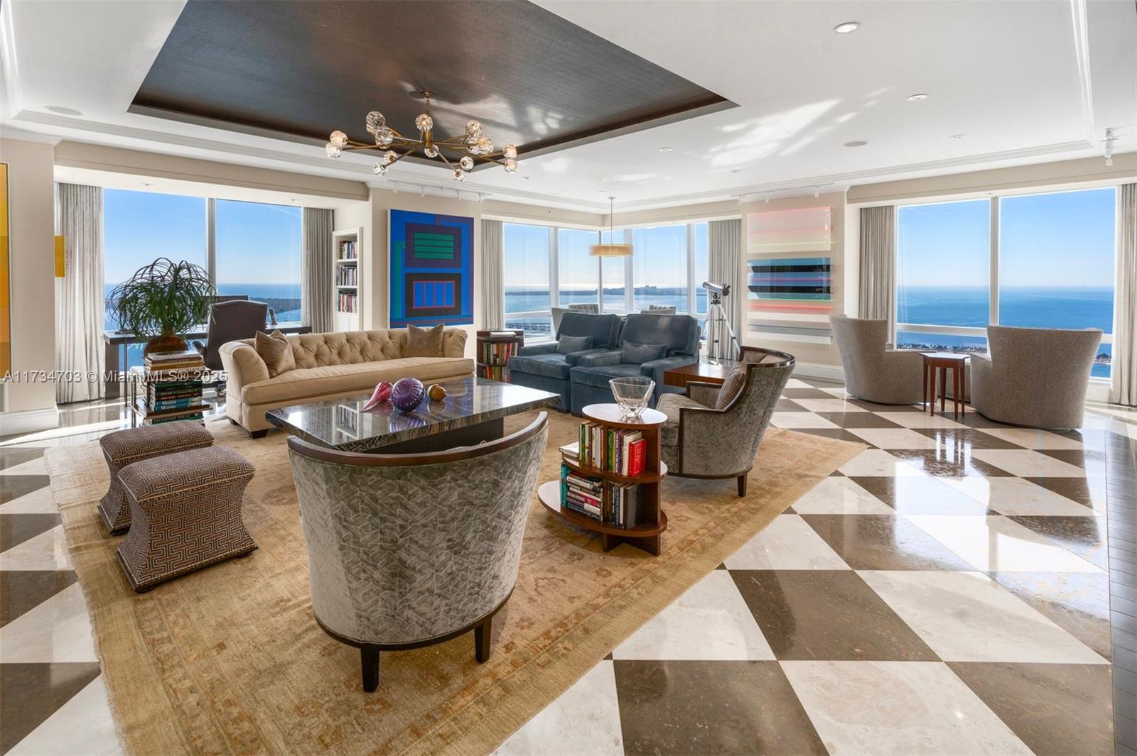 Condo for Sale in Miami, FL