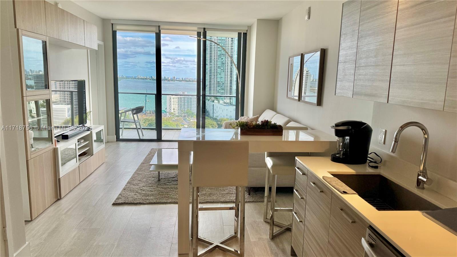 121 NE 34th St #2206, Miami FL 33137