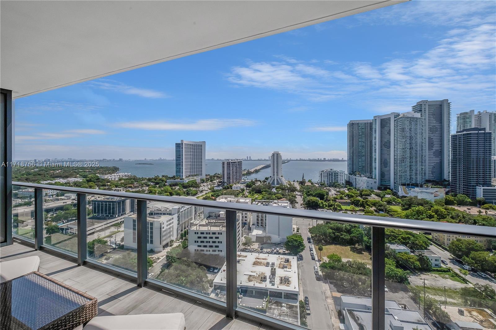 121 NE 34th St #2206, Miami FL 33137