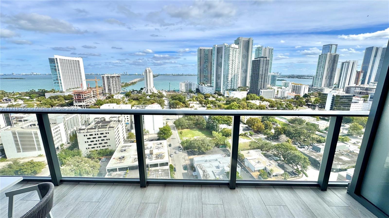 121 NE 34th St #2206, Miami FL 33137