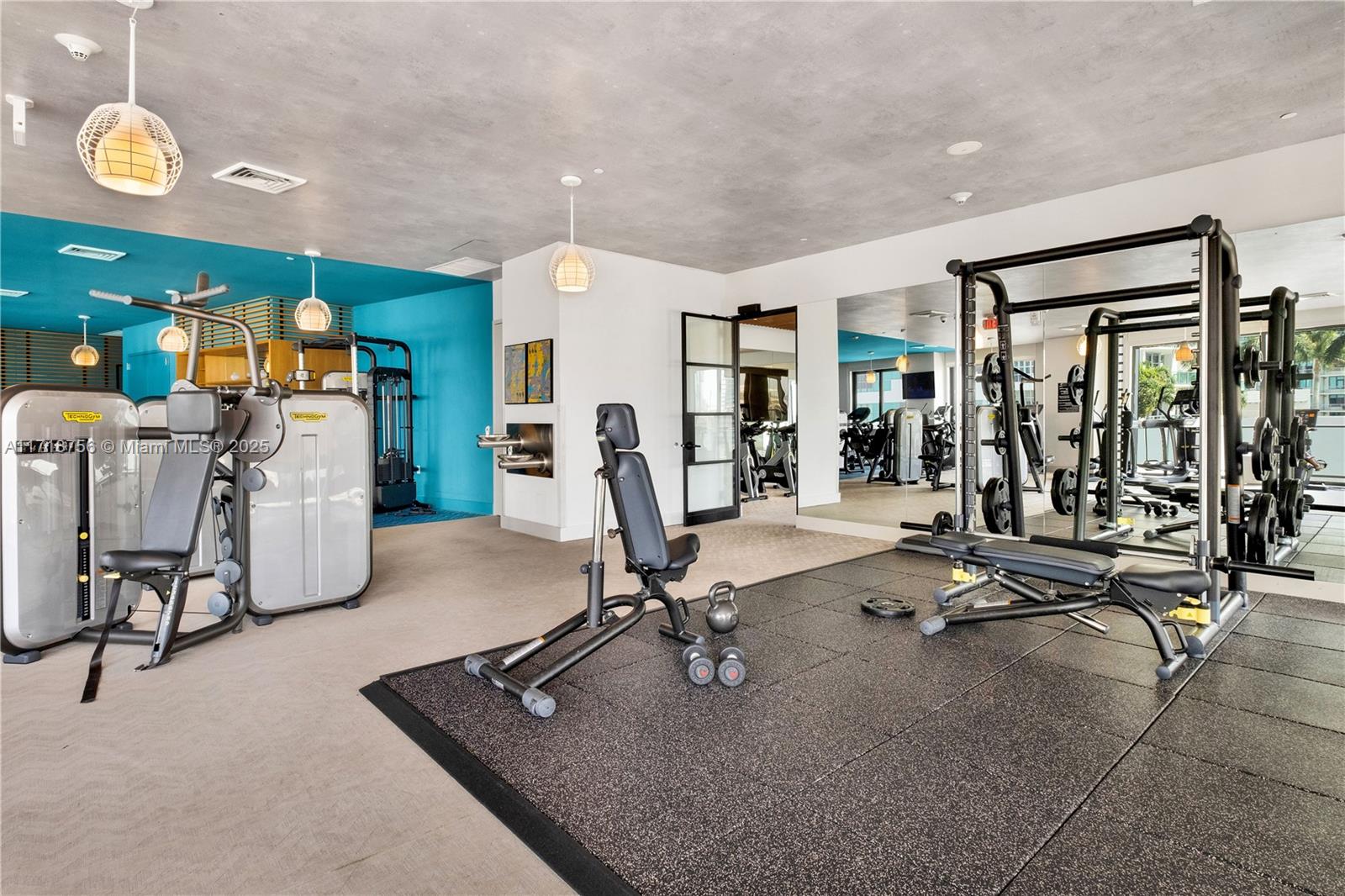 121 NE 34th St #2206, Miami FL 33137