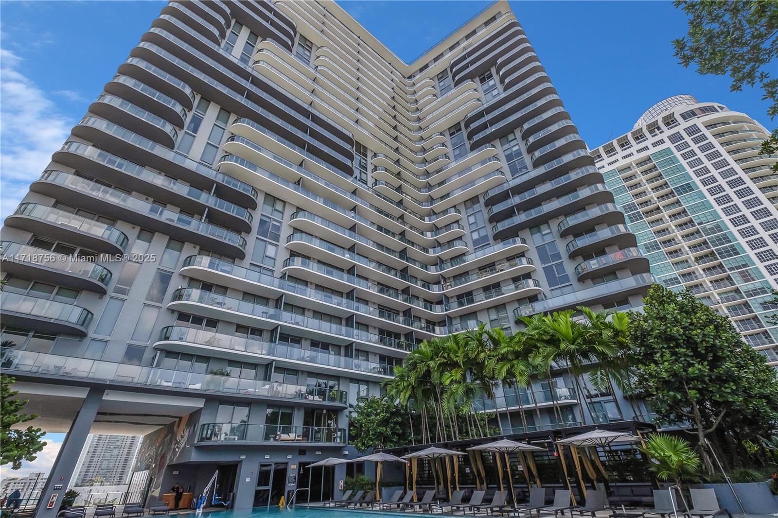121 NE 34th St #2206, Miami FL 33137