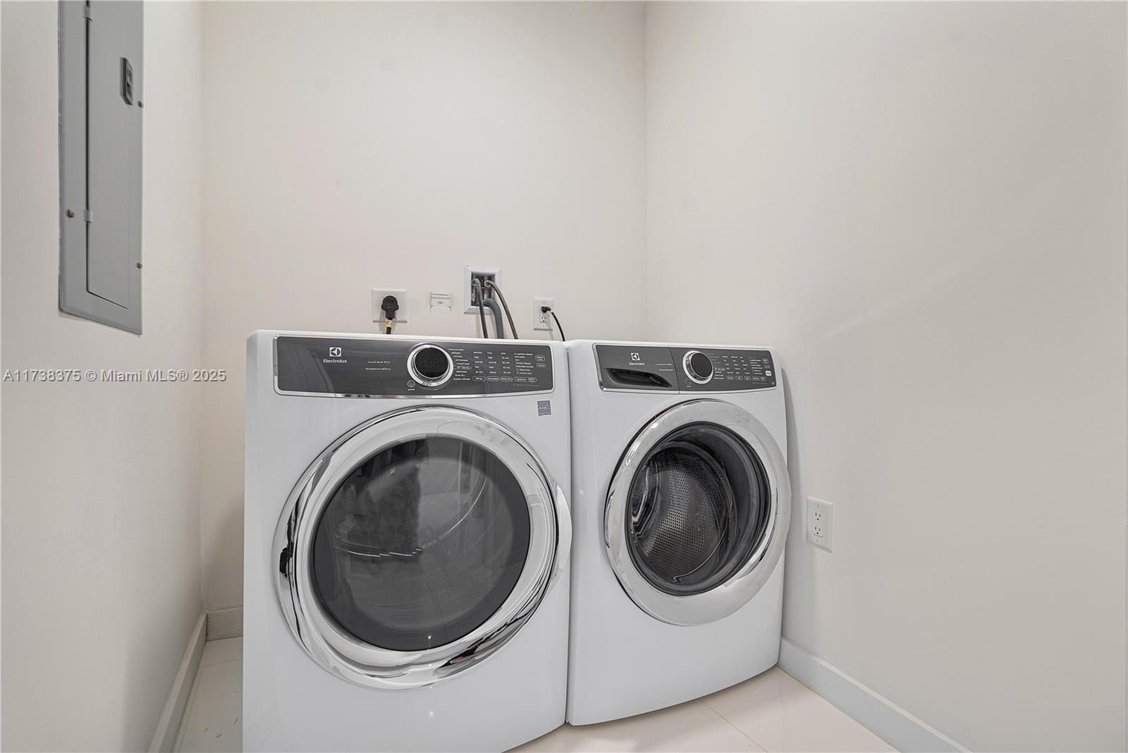 851 NE 1st Ave #4901, Miami FL 33132