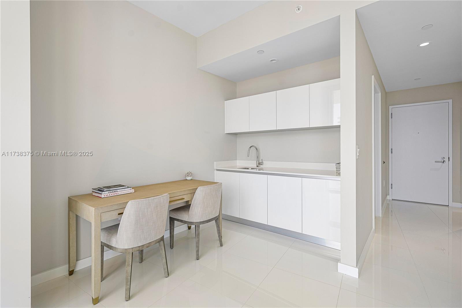 851 NE 1st Ave #4901, Miami FL 33132