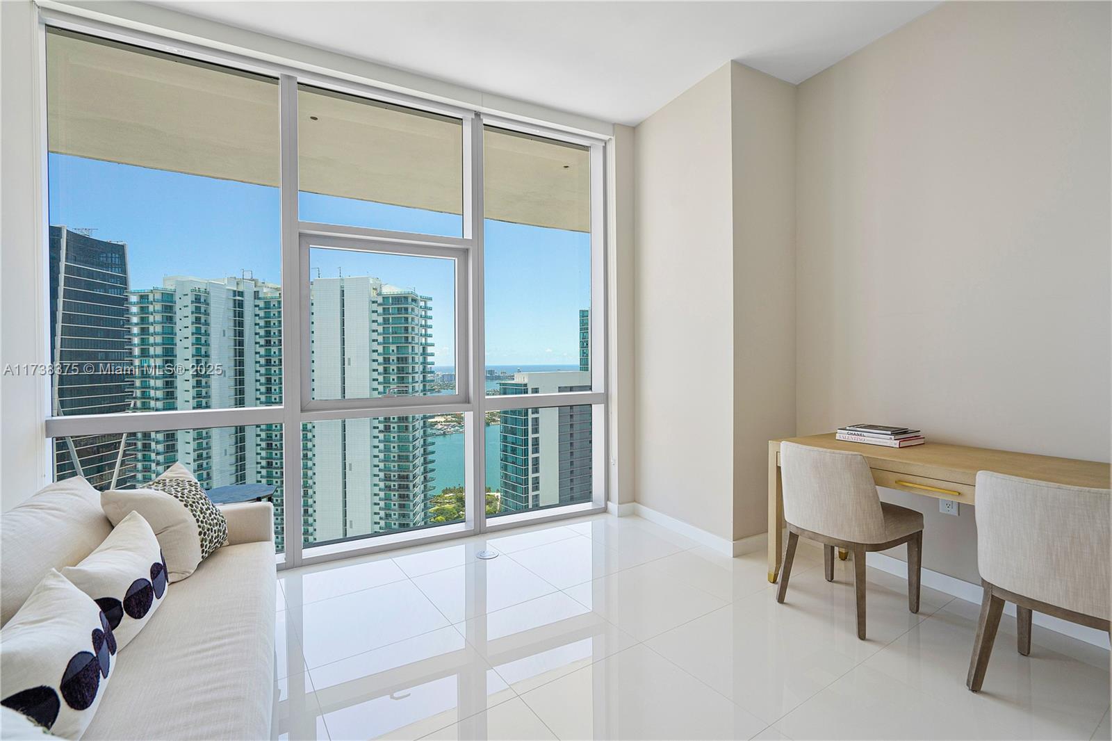 851 NE 1st Ave #4901, Miami FL 33132