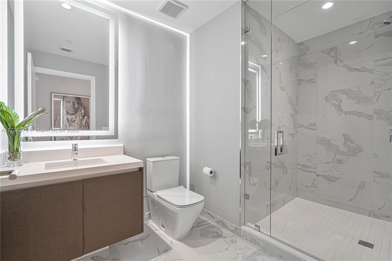 851 NE 1st Ave #4901, Miami FL 33132