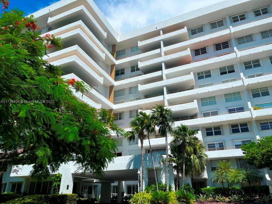 155 Ocean Lane Dr #509, Key Biscayne FL 33149