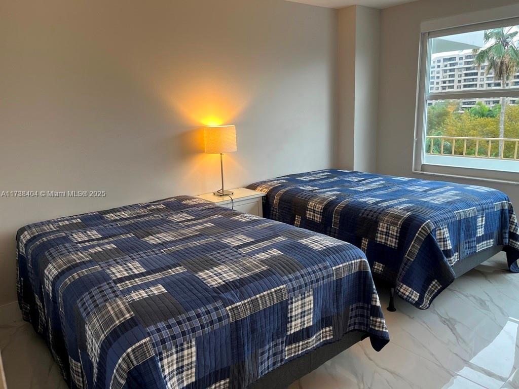 155 Ocean Lane Dr #509, Key Biscayne FL 33149