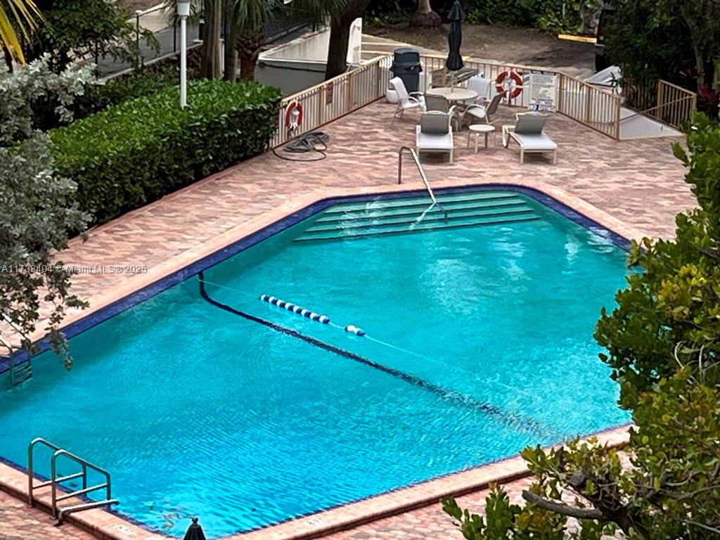 155 Ocean Lane Dr #509, Key Biscayne FL 33149