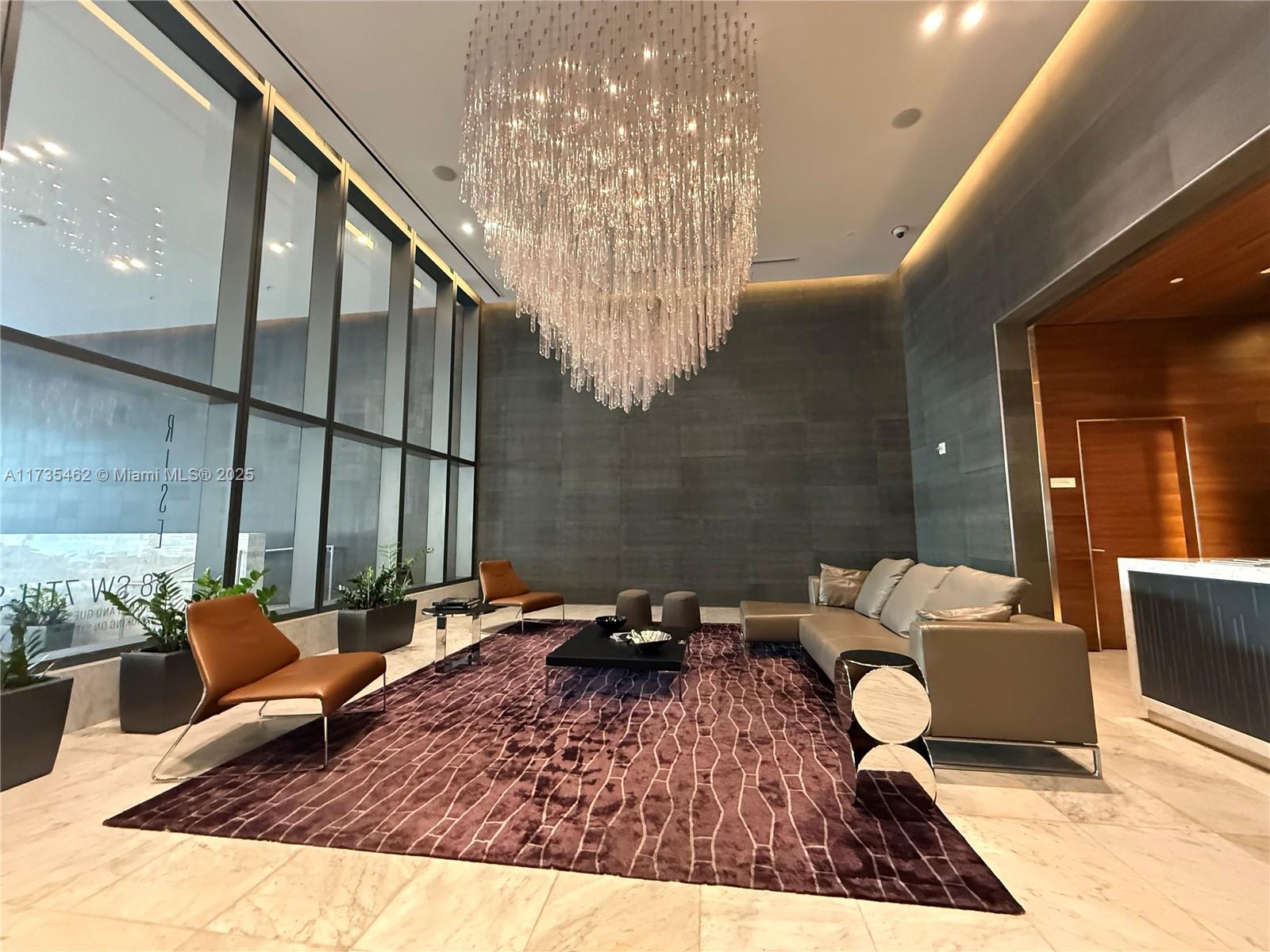 88 SW 7th St #3406, Miami FL 33130