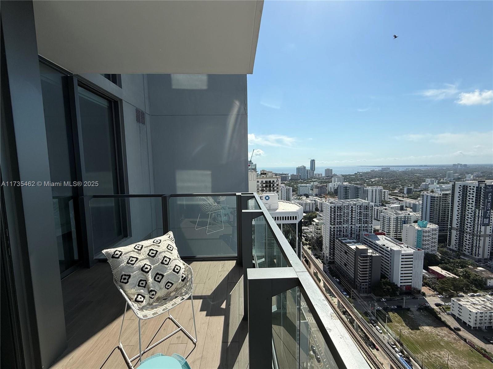 88 SW 7th St #3406, Miami FL 33130