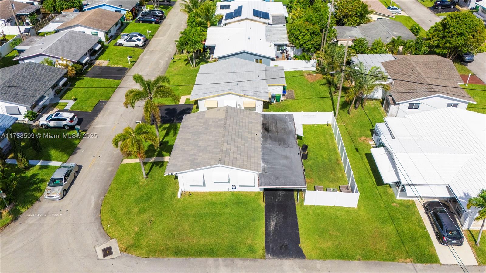 2701 NW 52nd Ct, Tamarac, Florida image 42