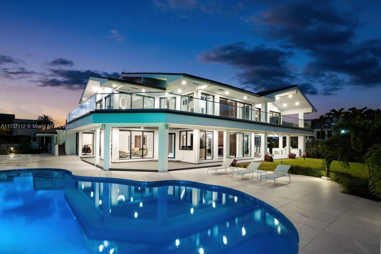607 Palm Dr, Hallandale Beach, Florida 33009