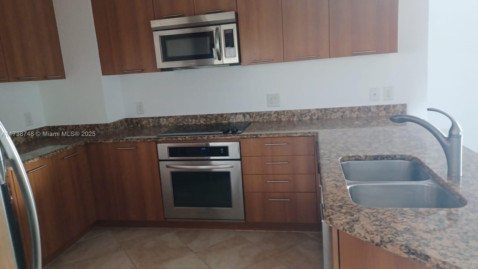 510 NW 84th Ave #518, Plantation, Florida image 2