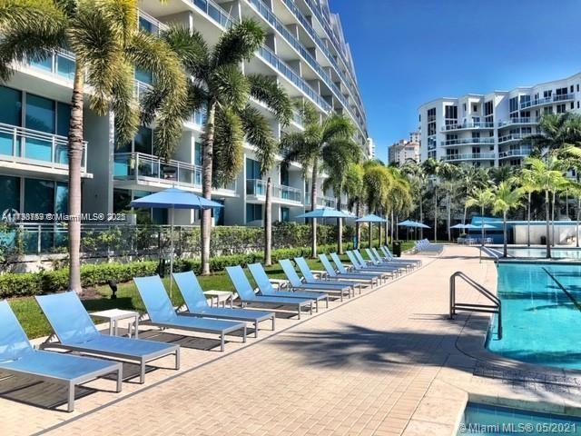 2950 NE 188th St #323, Aventura FL 33180