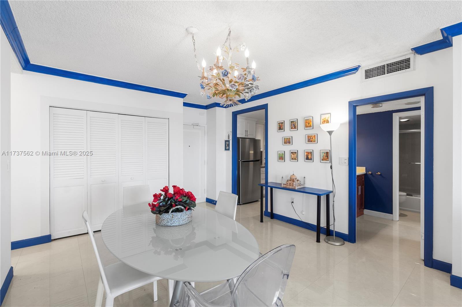 300 Bayview Dr #1112, Sunny Isles Beach, Florida image 23
