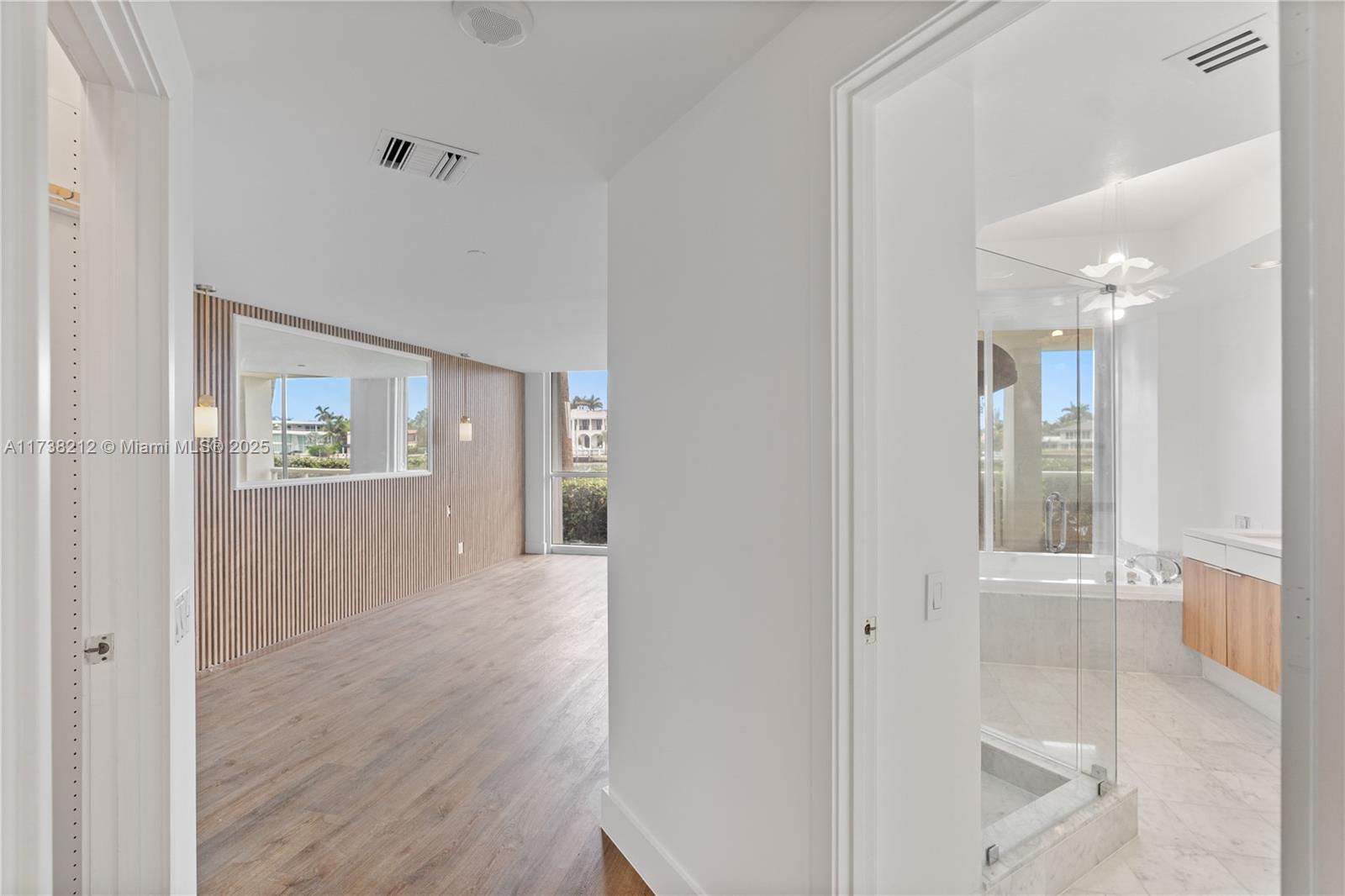 3801 NE 207th St #TH6, Aventura FL 33180