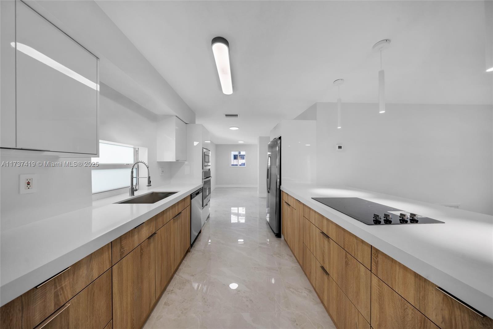 Listing Photo 15