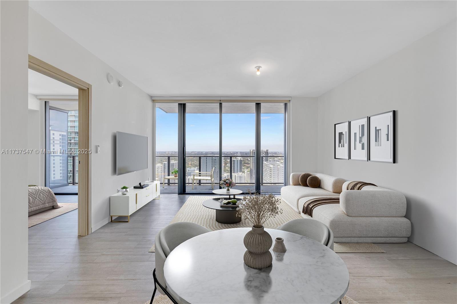 1000 Brickell Plz #3108, Miami FL 33131