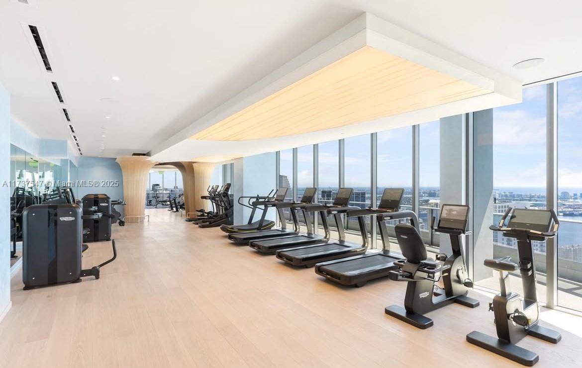 1000 Brickell Plz #3108, Miami FL 33131