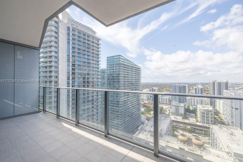 1000 Brickell Plz #3108, Miami FL 33131