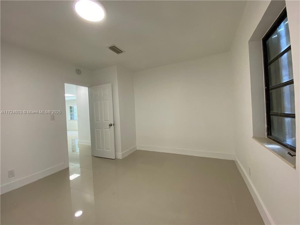 16234 NE 9th Ct, North Miami Beach, Florida image 22