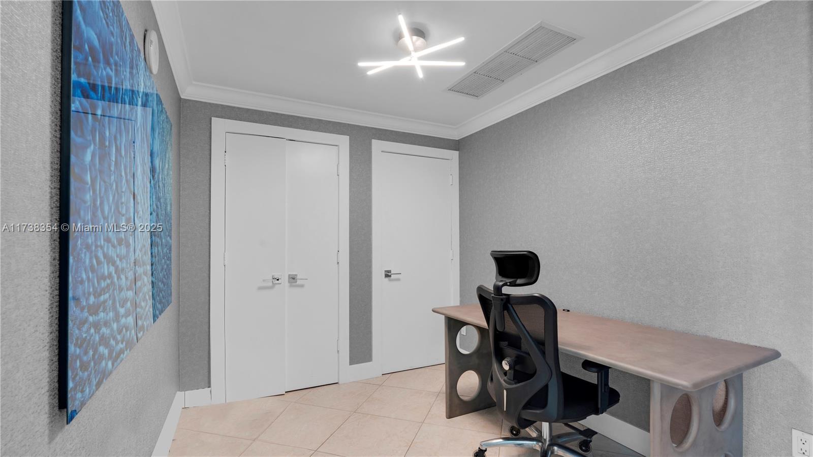 888 Biscayne Blvd #4006, Miami FL 33132