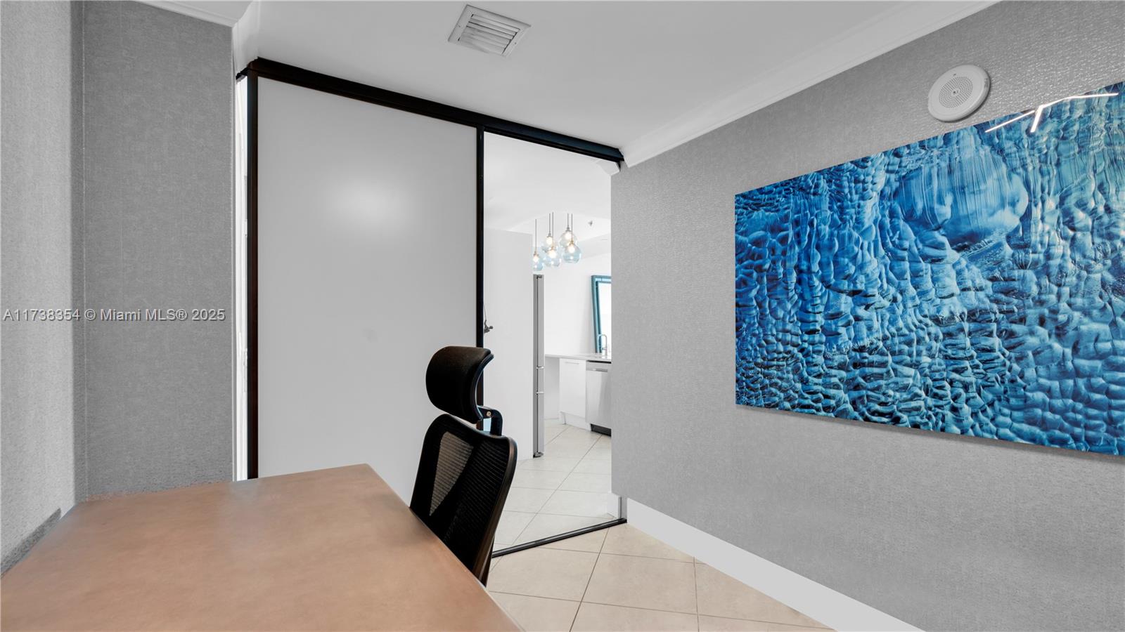 888 Biscayne Blvd #4006, Miami FL 33132