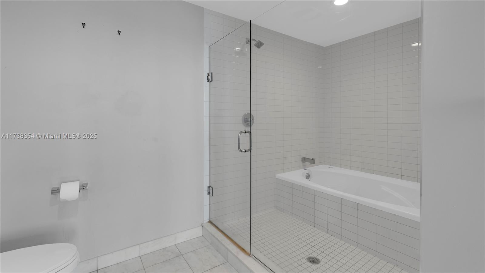 888 Biscayne Blvd #4006, Miami FL 33132