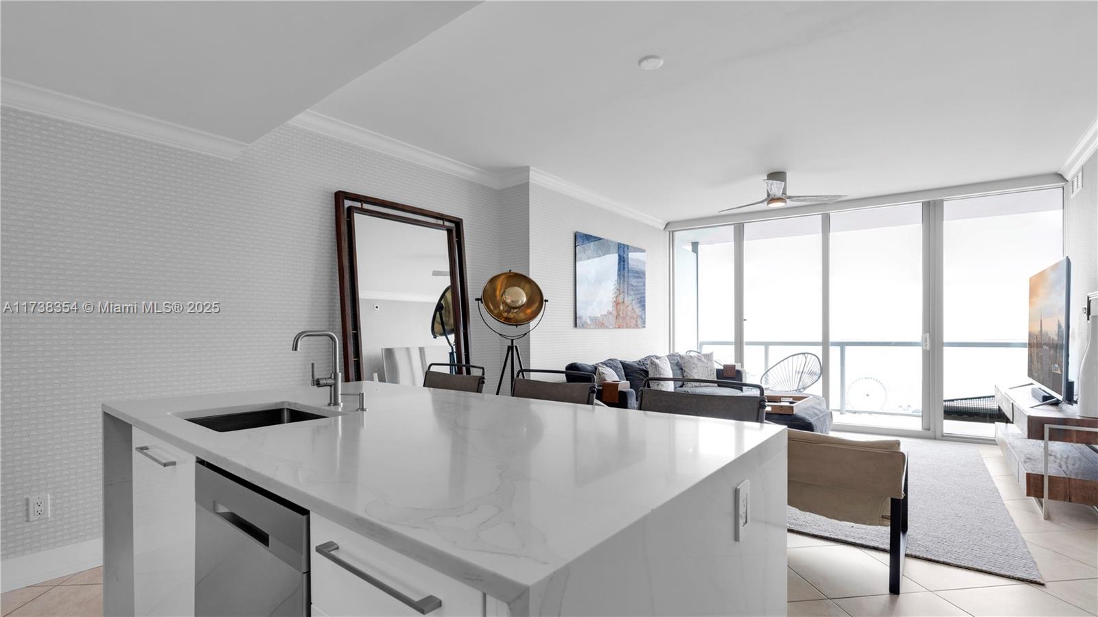 888 Biscayne Blvd #4006, Miami FL 33132