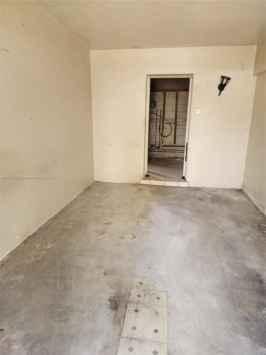 3710 NW 7th Place, Lauderhill, Florida image 2