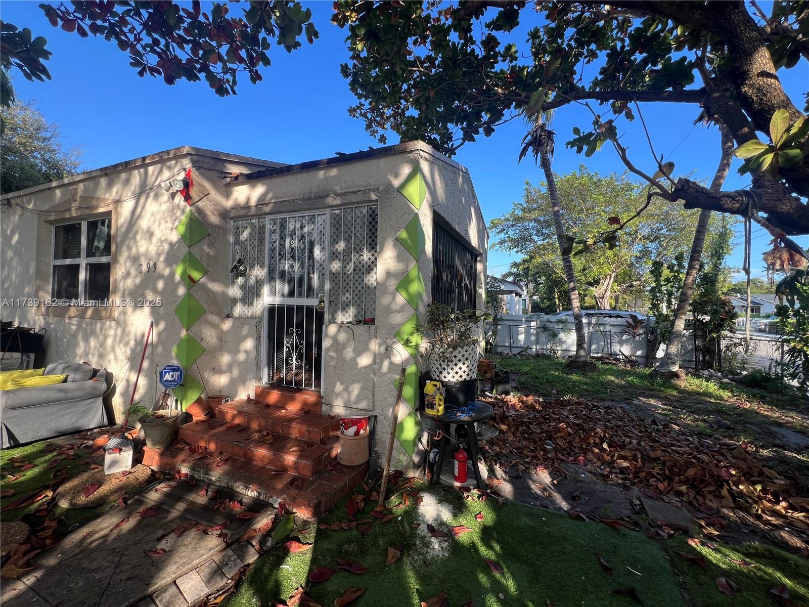 299 NW 43rd St, Miami, Florida image 5
