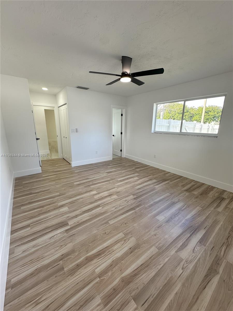 Listing Photo 27