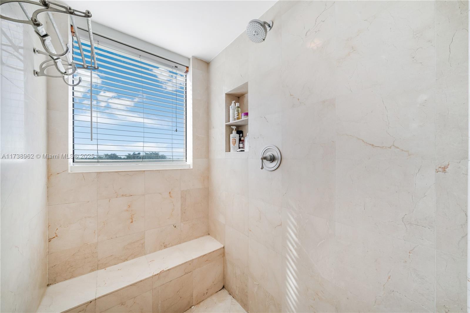 765 Crandon Blvd #PH-12, Key Biscayne, Florida image 36