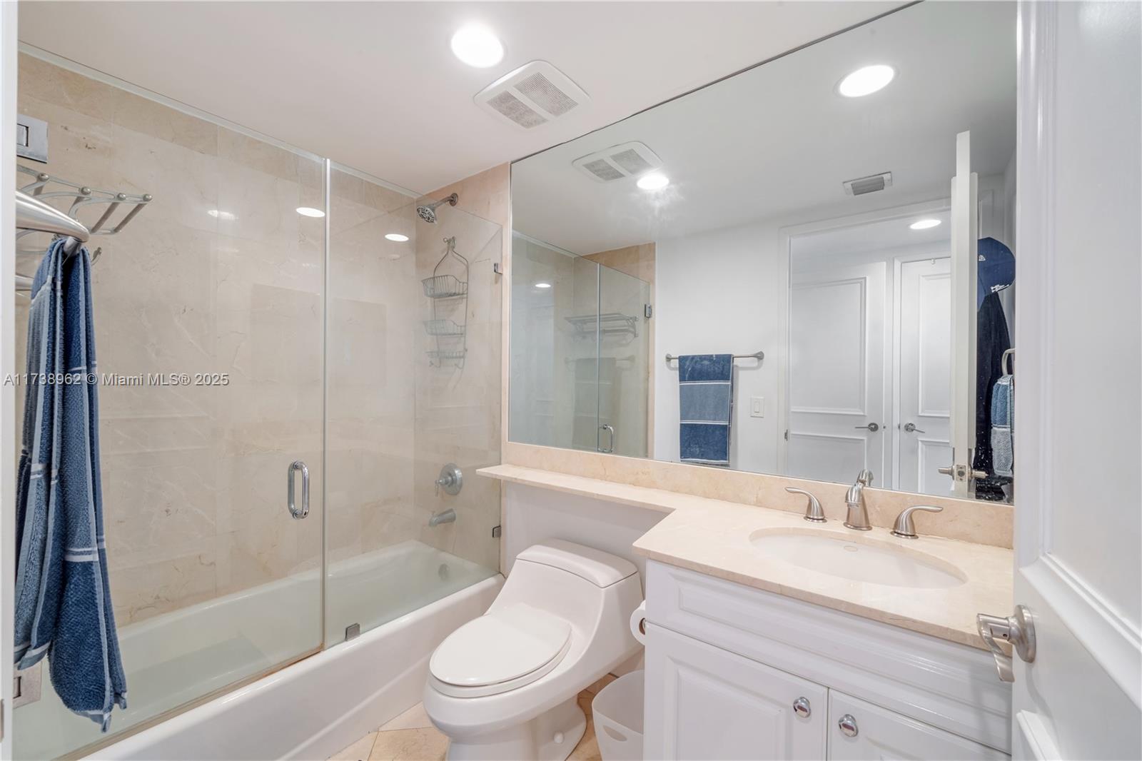 765 Crandon Blvd #PH-12, Key Biscayne, Florida image 49