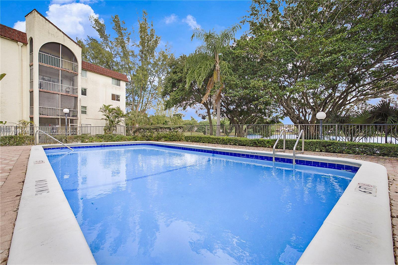 3301 Spanish Moss Ter #904, Lauderhill, Florida image 23