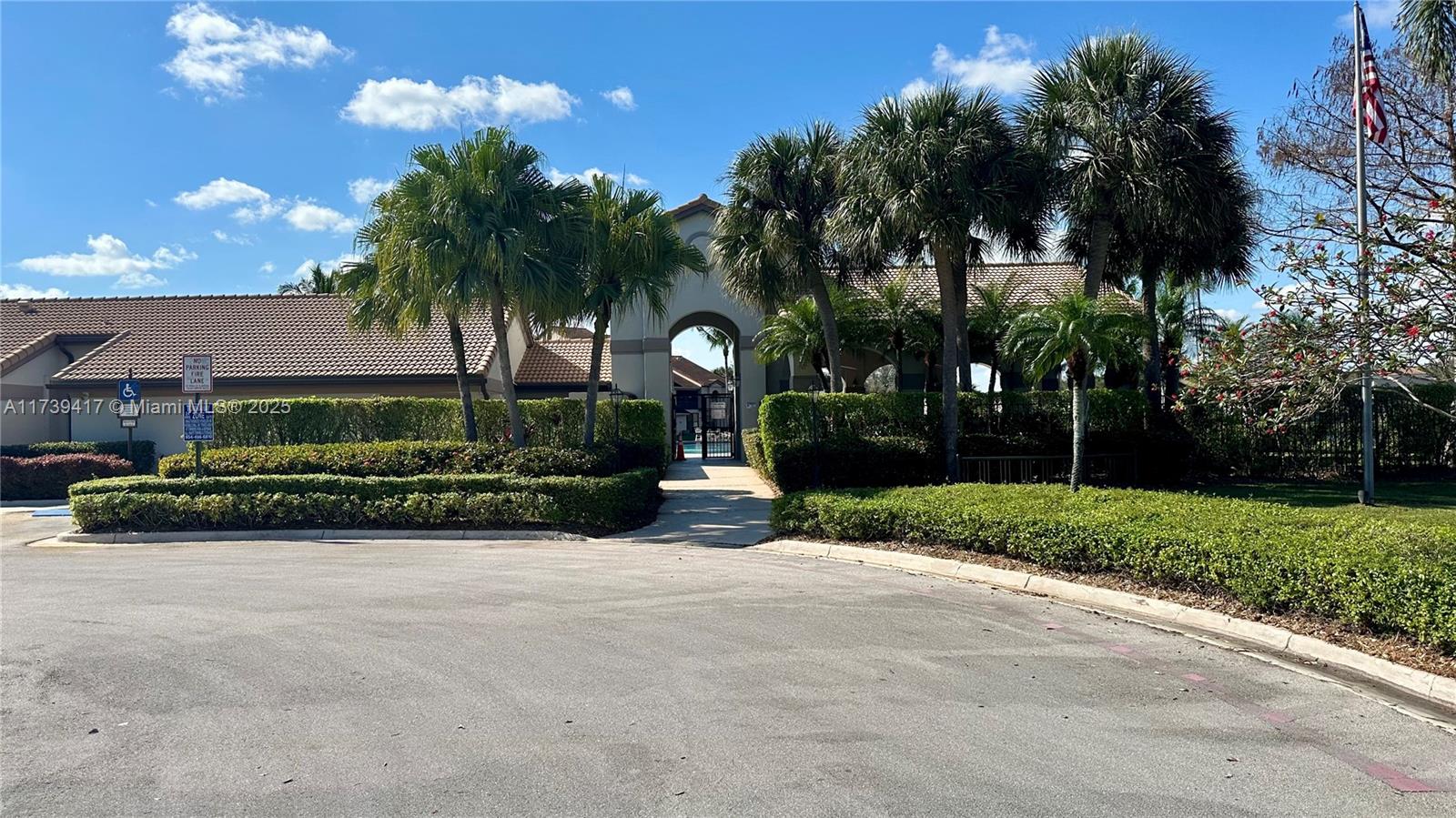 10700 NW 14th St #144, Plantation, Florida image 17