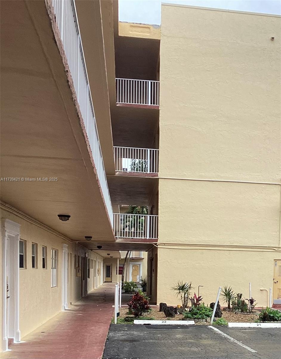 3940 NW 42nd Ave #115, Lauderdale Lakes, Florida image 21