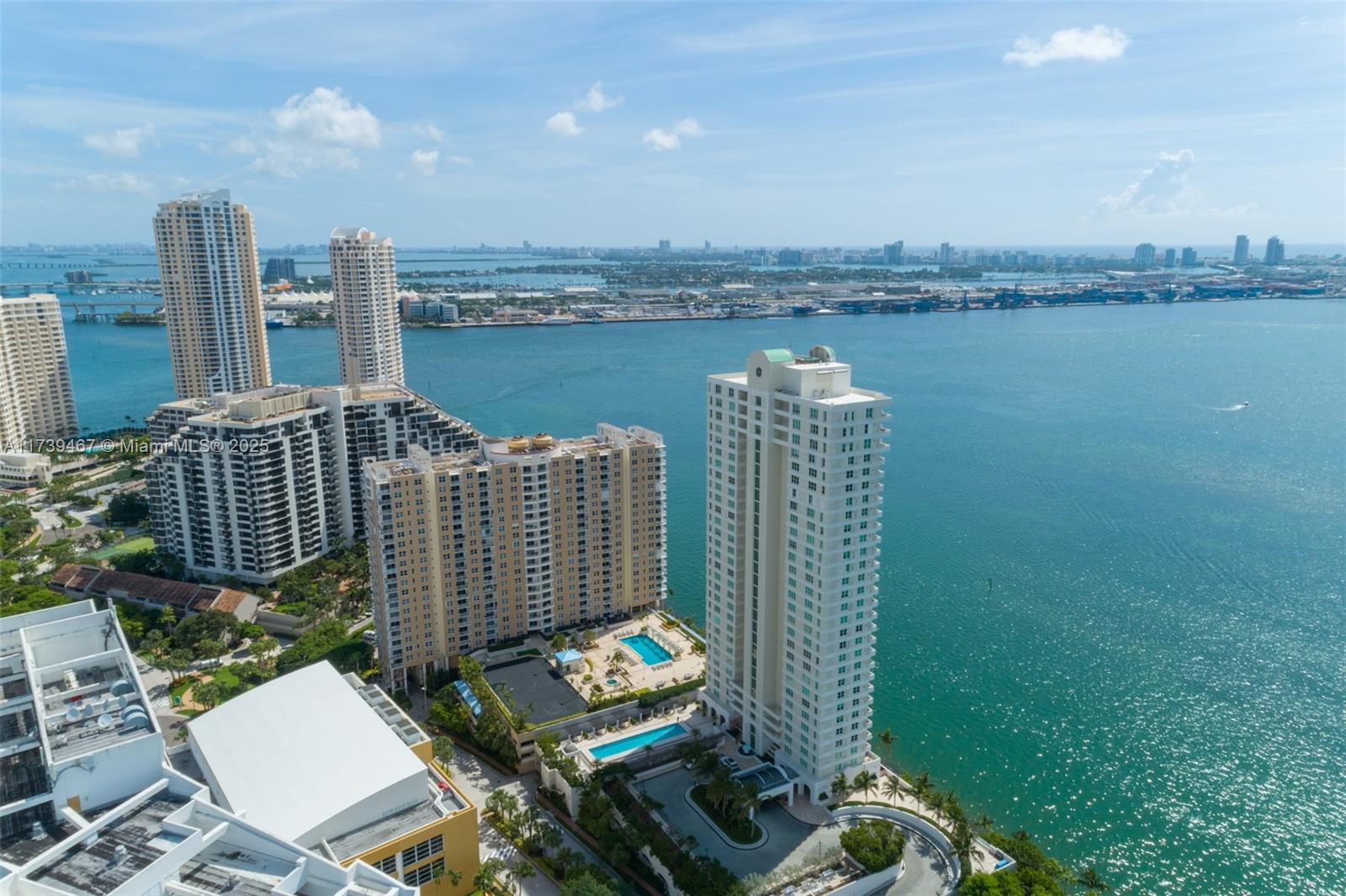 770 Claughton Island Dr #1206, Miami FL 33131