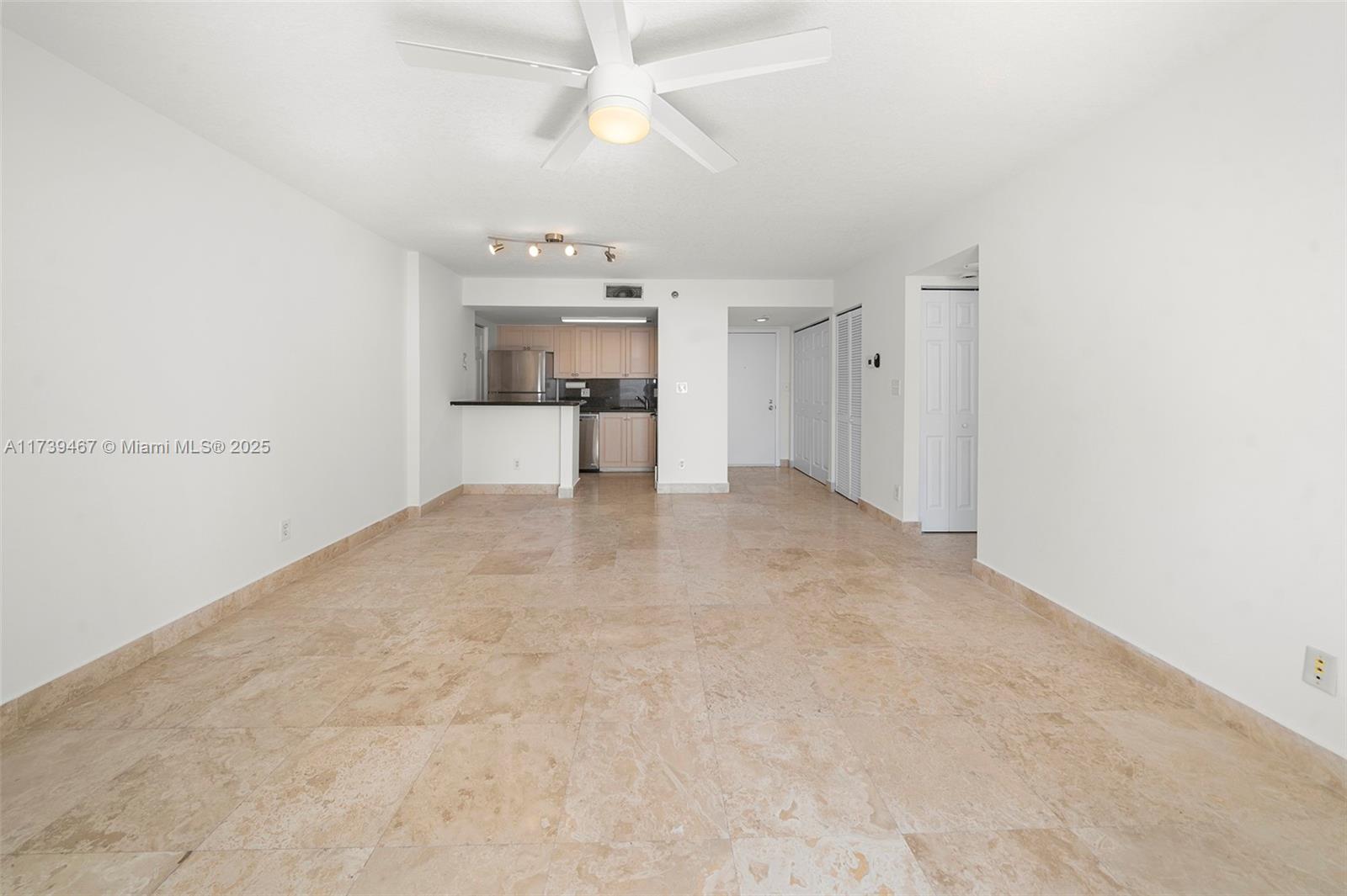 770 Claughton Island Dr #1206, Miami FL 33131