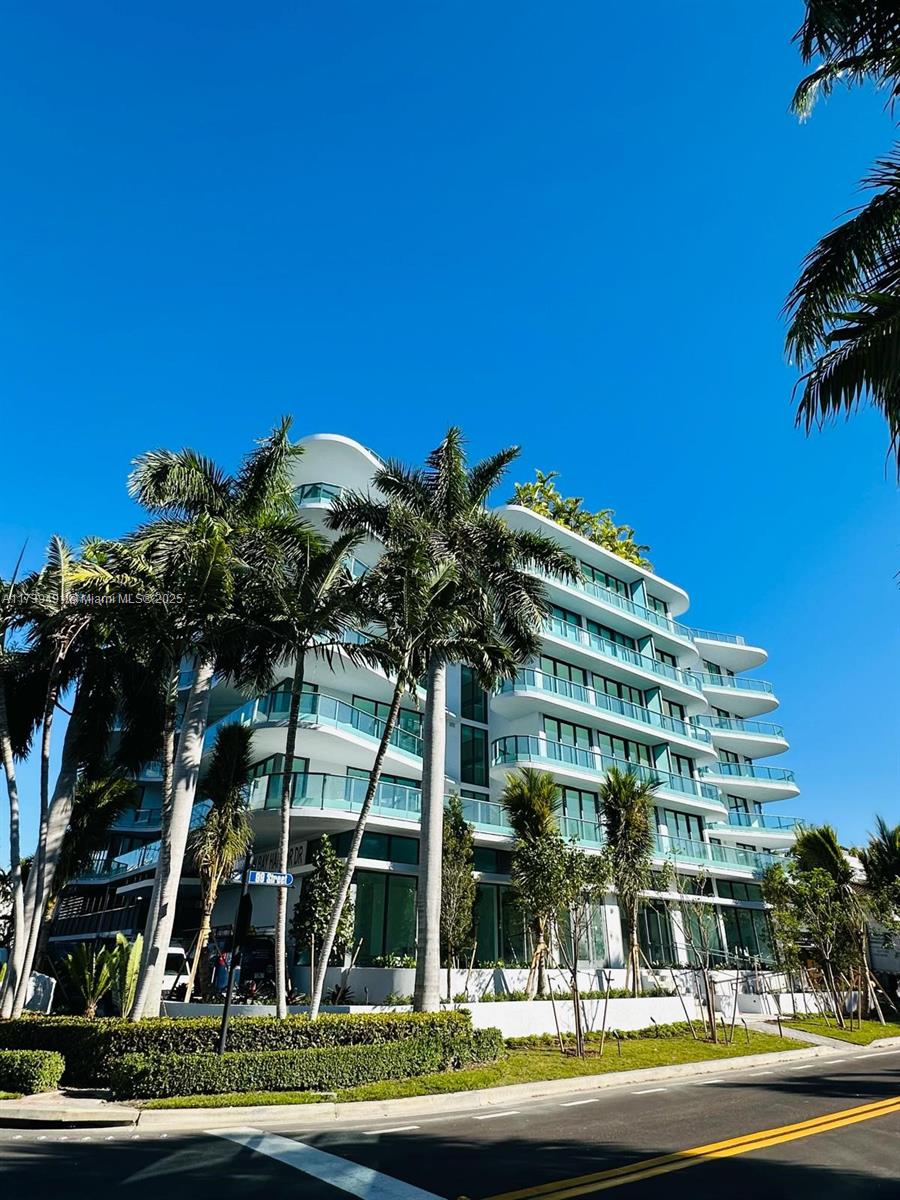 9901 W Bay Harbor Dr #406, Bal Harbour, Florida image 2