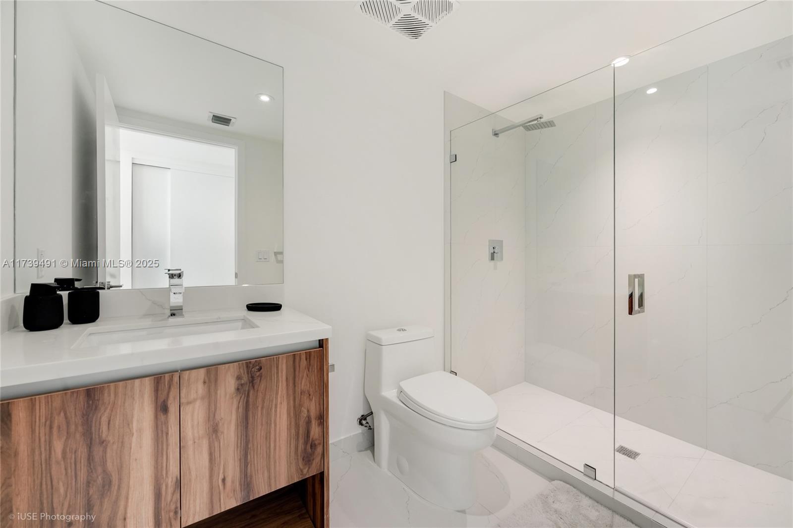 9901 W Bay Harbor Dr #406, Bal Harbour, Florida image 26