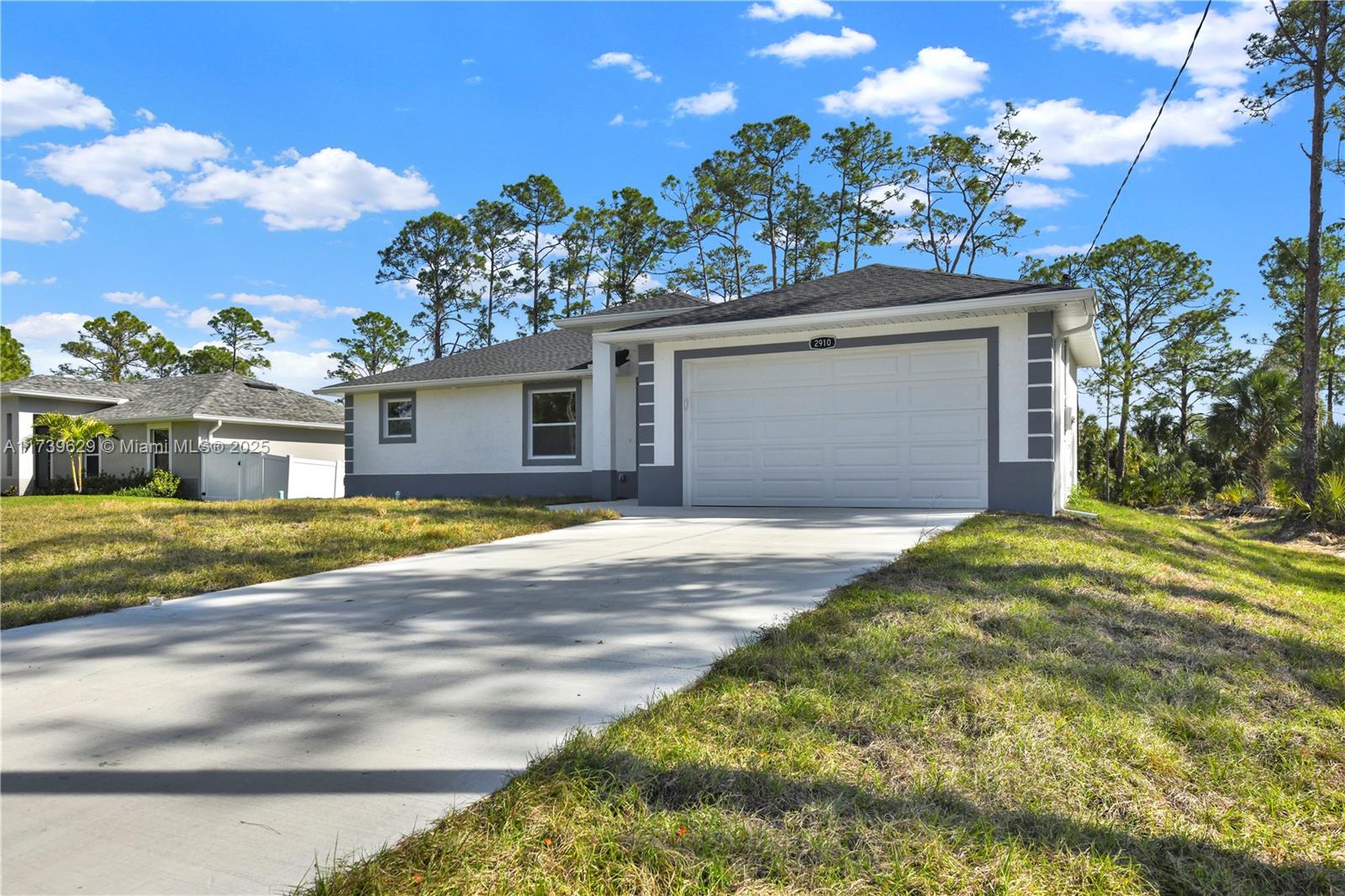 2910 Flora Ave N, Lehigh Acres, Florida image 3