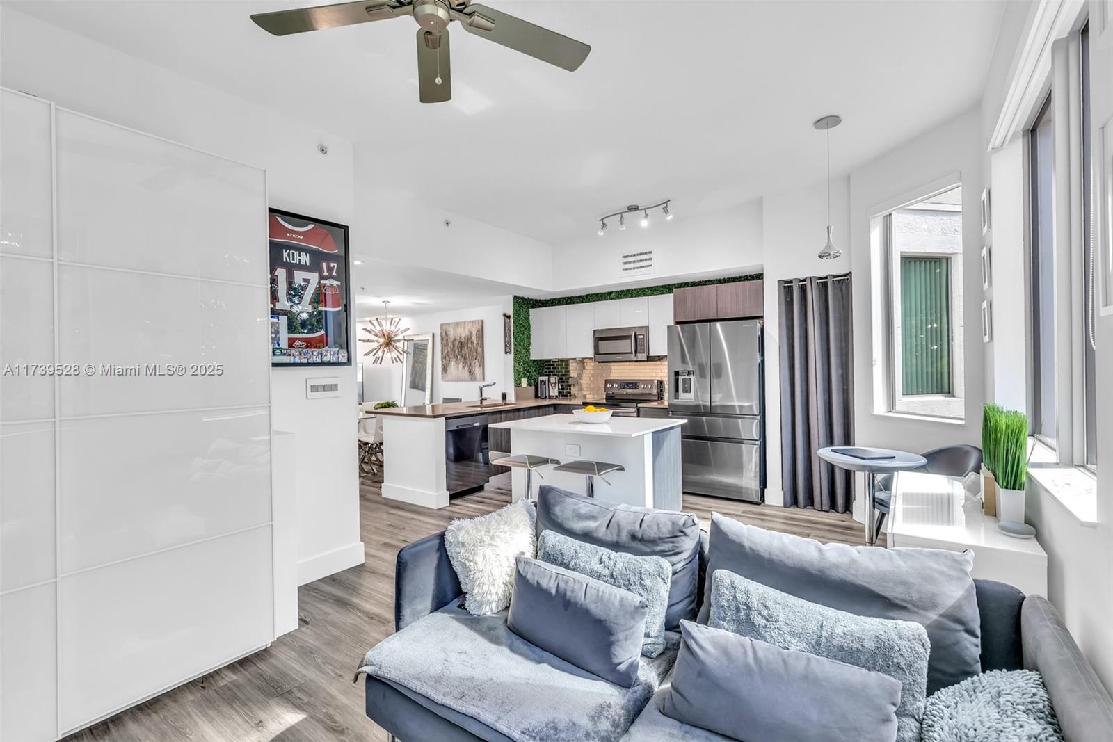 2138 Van Buren St #606, Hollywood, Florida image 8