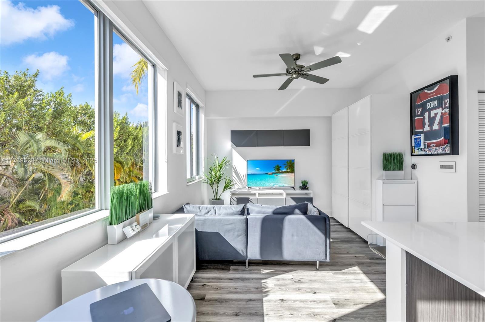 2138 Van Buren St #606, Hollywood, Florida image 9