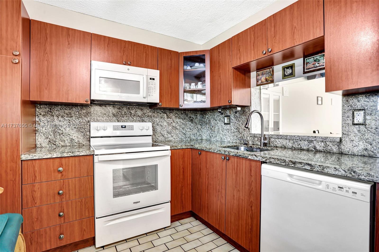 2860 Somerset Dr #409K, Lauderdale Lakes, Florida image 11