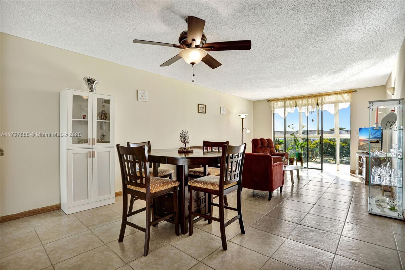 2860 Somerset Dr #409K, Lauderdale Lakes, Florida image 13